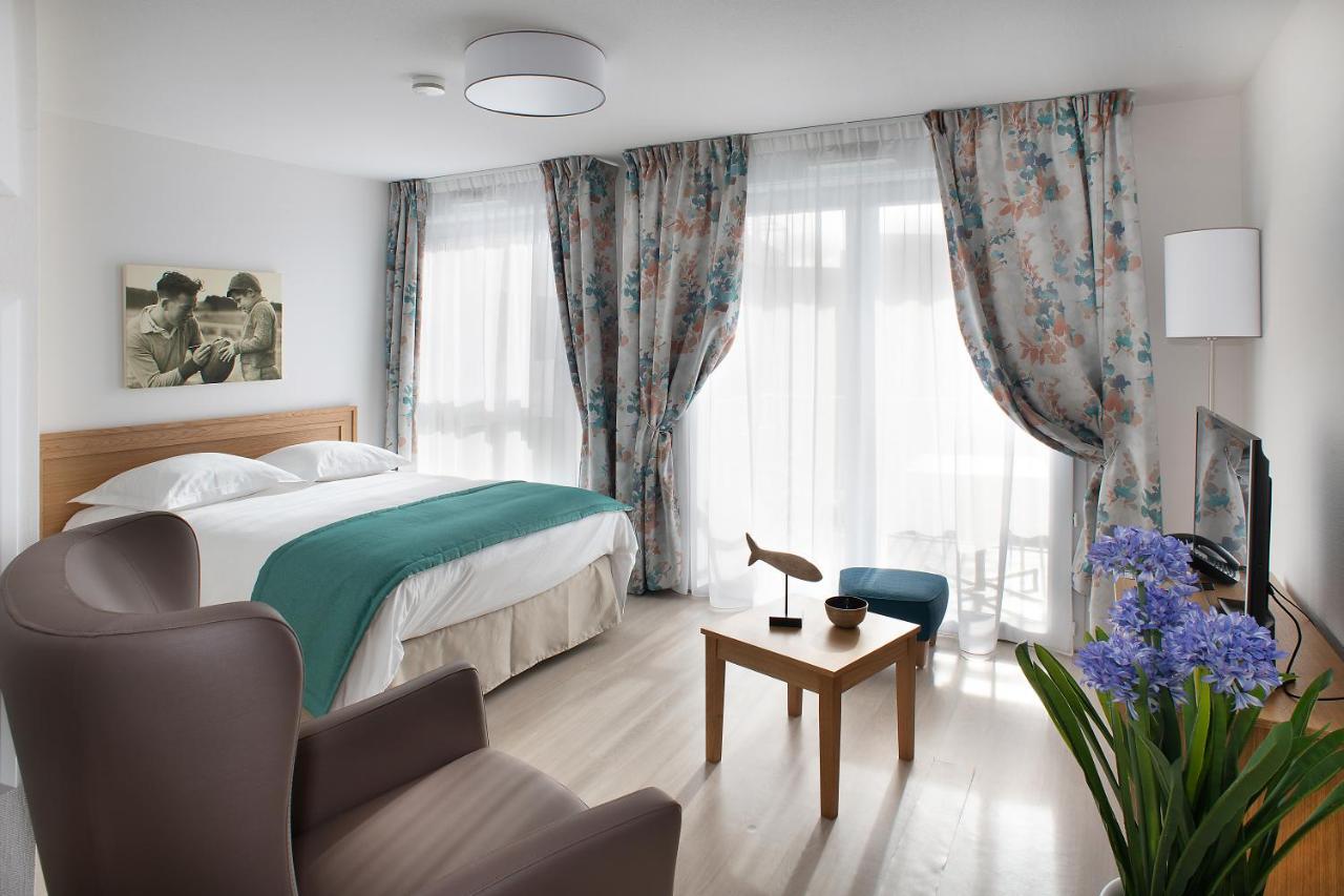Domitys Les Pagelles Aparthotel Toulouse Exteriör bild
